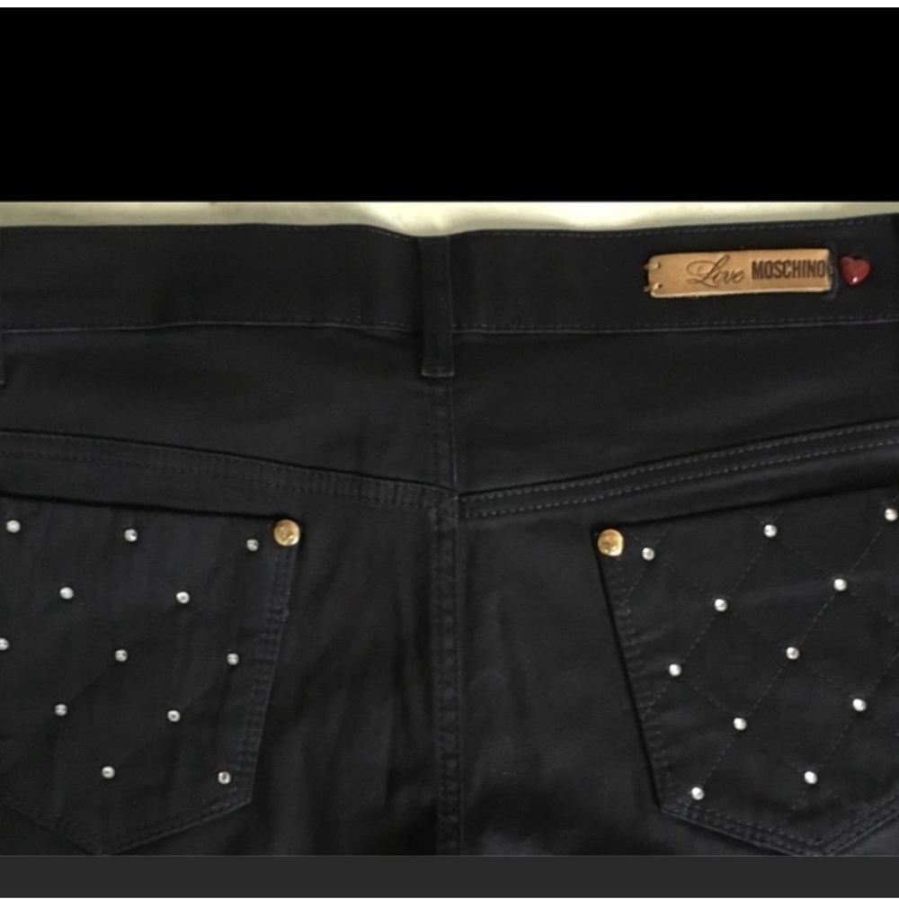 Moschino jeans 32 new lil stretch new no tags came off